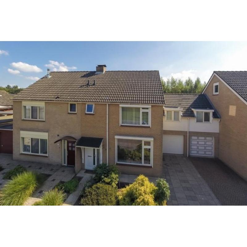 Koopwoning: Emmastraat 15, KLOOSTERZANDE