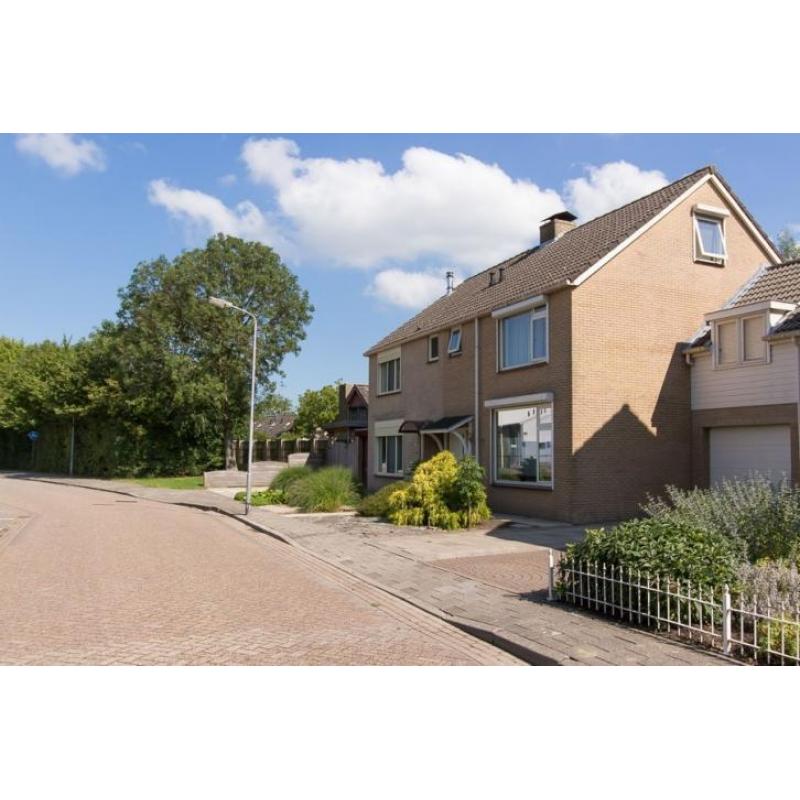 Koopwoning: Emmastraat 15, KLOOSTERZANDE