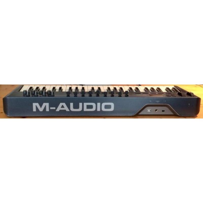 M-Audio Oxygen 49 Midi Keyboard werkt perfect