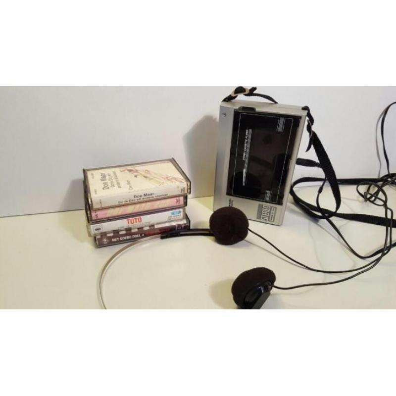 Vintage Audio Sonic CT-109 walkman met tapes en koptelefoon