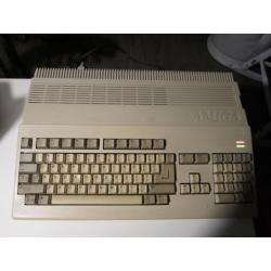 Commodore A500, amiga, external 3.5 discdrive, transformer