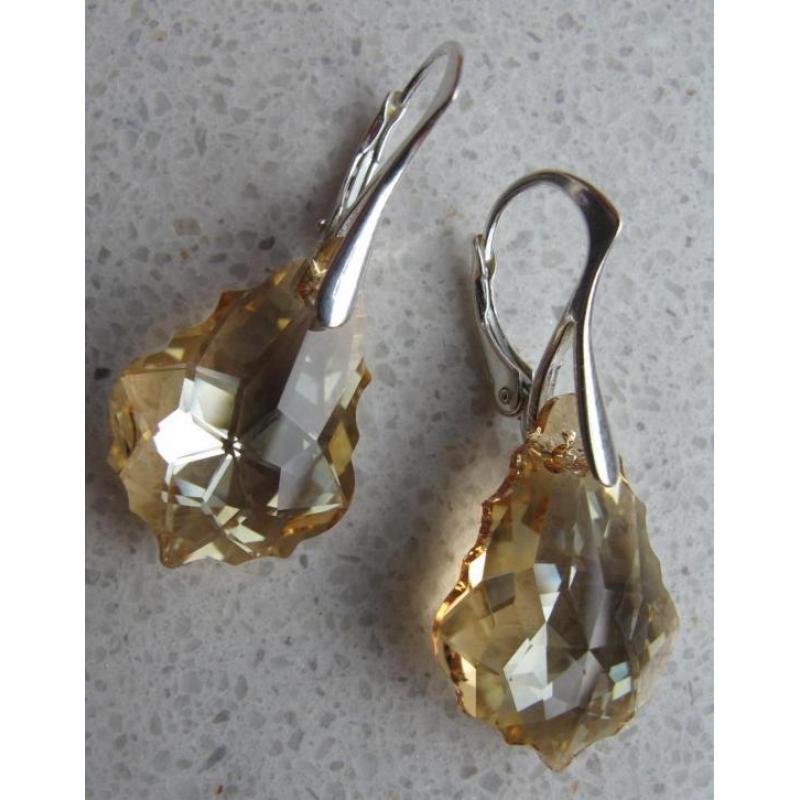 Mooi zilveren oorbellen met SWAROVSKI kristal, "GOUD"