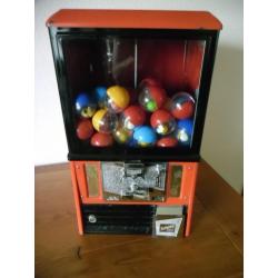 surprise ballen automaat Northwestern fifties sixties design
