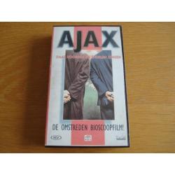 Video VHS Ajax, de omstreden Bioscoopfilm.Voetbal.