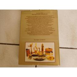 Groot antiek boek van Mr.Frans Dony,elseviers blz 319.