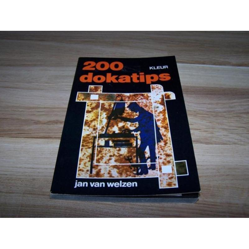 200 dokatips kleur - Jan van Welzen. Nieuwstaat.