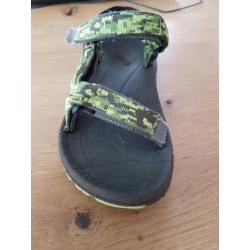 Prachtige Teva's sandalen waterschoenen 29 - 30