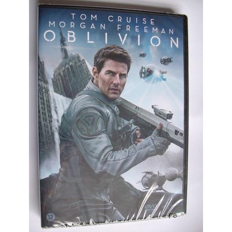 Oblivion (Tom Cruise, Morgan Freeman) Actie, Sci-Fi - Sealed
