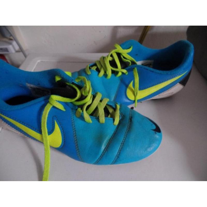 voetbalschoenen maat 36, blauw-geel, Nike