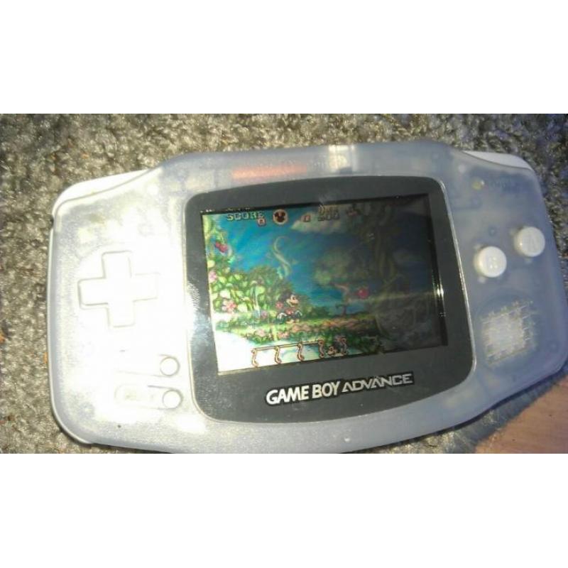 gameboy advance met Mickey mouse