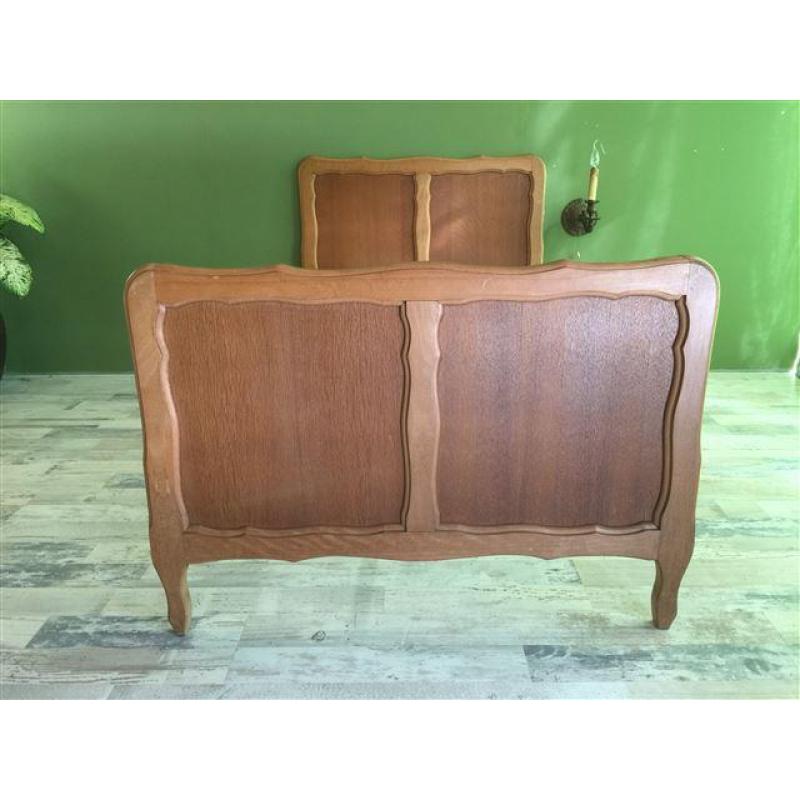 2497-Vintage, Barok, Queen Ann/Anne bed om te restylen