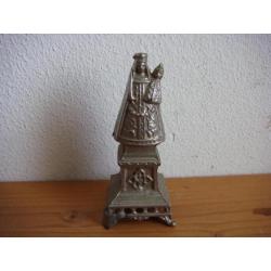 Heel klein metalen religieus beeldje