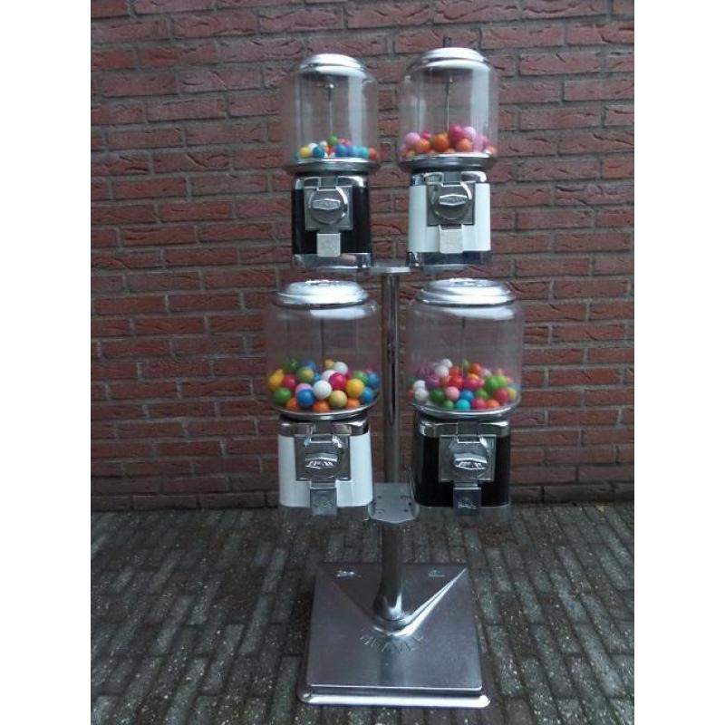 4 x kauwgomballen automaten op chromen rek BEAVER
