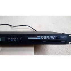 Korg 03R/W Rackmount synthesizer sound module incl. 6 cards.