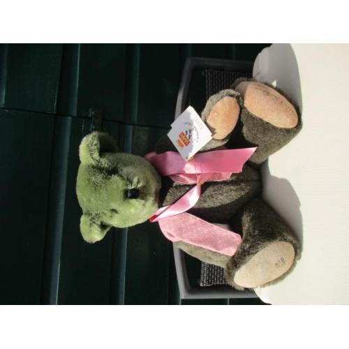 Canterbury Bear Debby Susanna