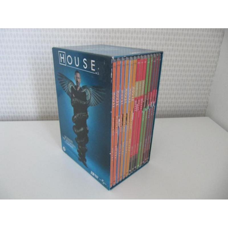 28 dvd box set DR HOUSE serie seizoen 1 t/m 5