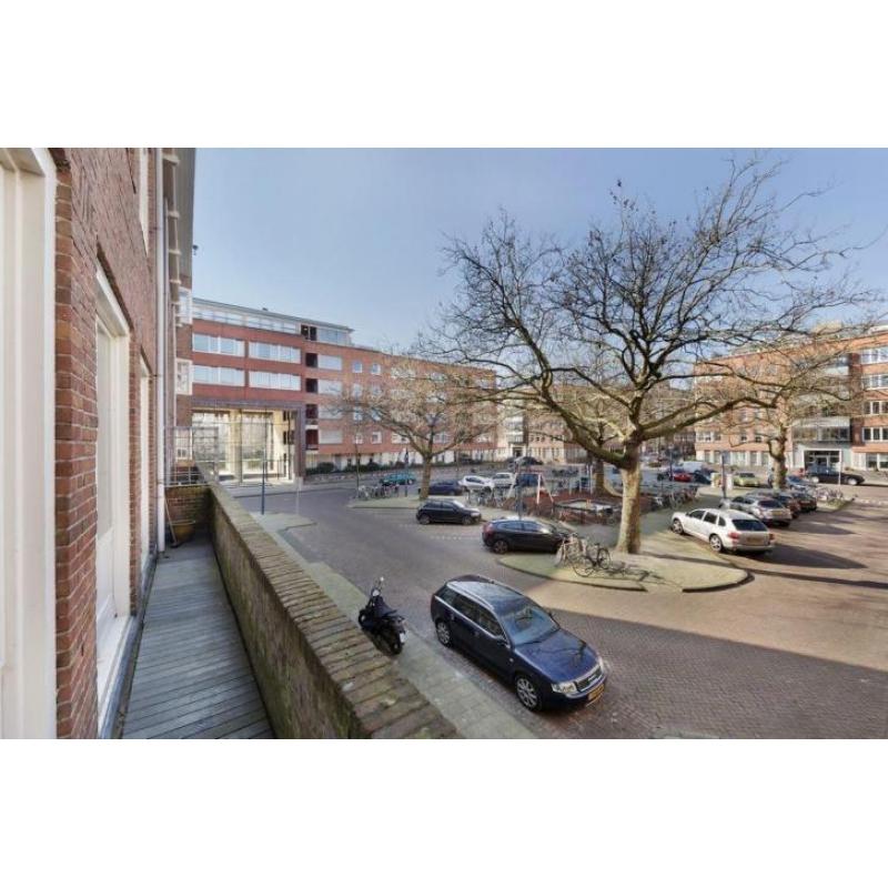 Woning in Amsterdam Zuid met 3 slaapkamers en nieuwe keuken