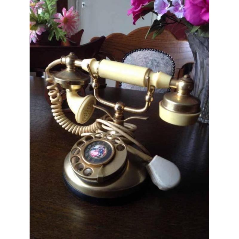 Vintage/retro Originele telefoon Frans bakeliet ,verzameling