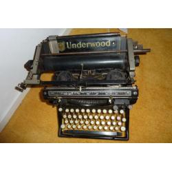 Typmachine Underwood