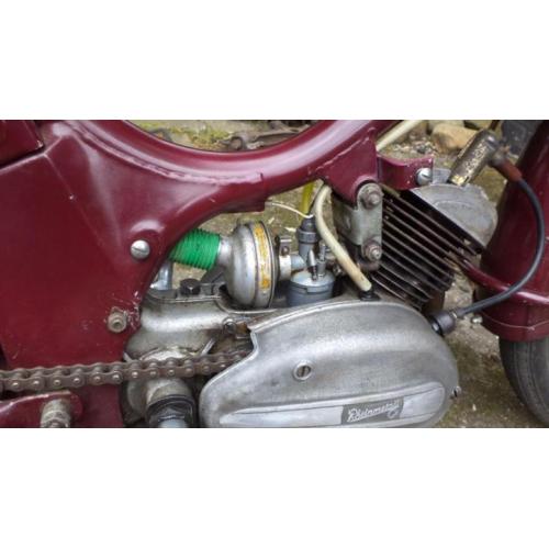 Oude Simson brommer