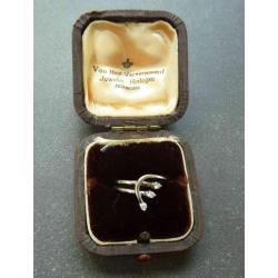 18 krt Witgouden ring met diamant (met certificaat)