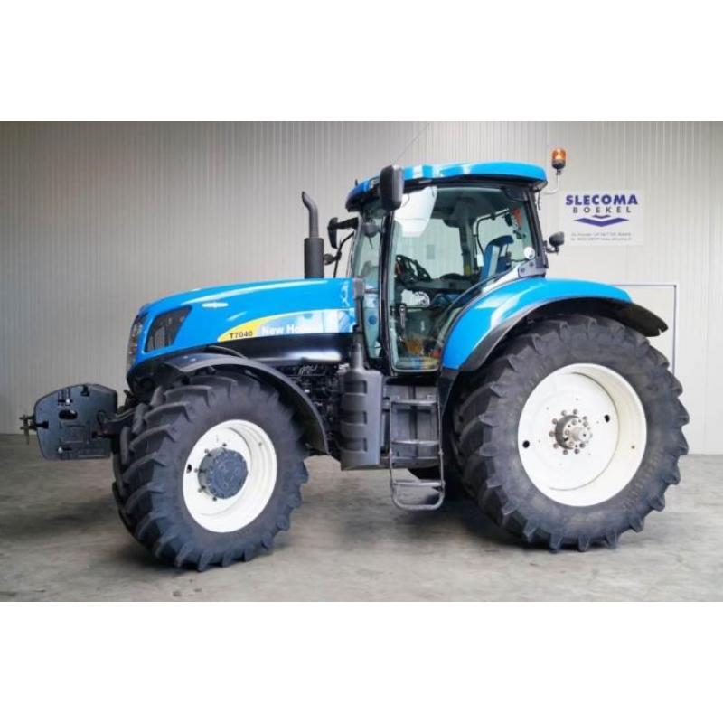 New Holland T7040 AC (bj 2010)