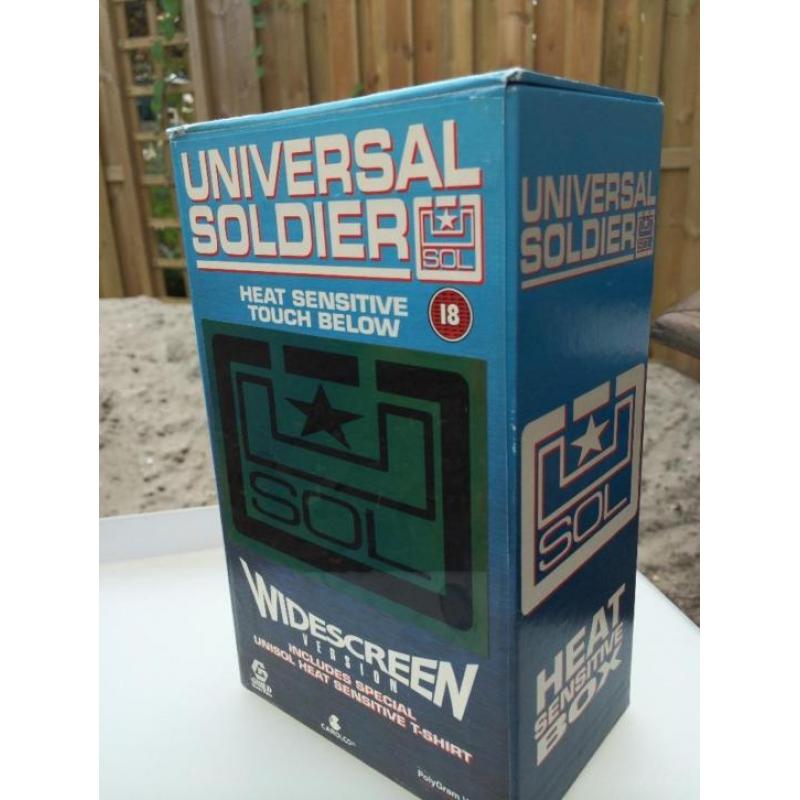 Universal Soldier Collector's edition VHS box incl. t-shirt