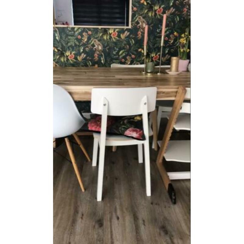 Ikea eetkamer stoelen (2 stuks) wit scandinavisch design