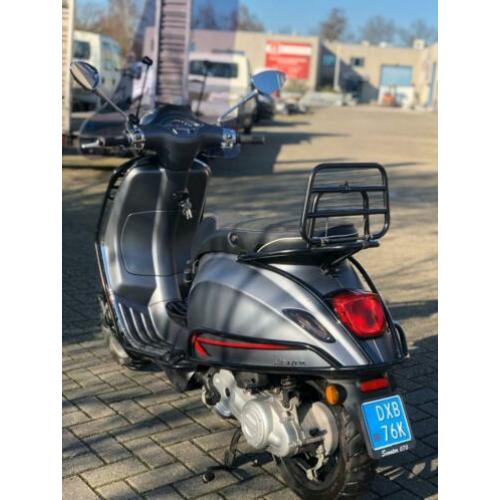 Vespa Sprint 2019
