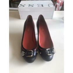 Guess pumps maat 36