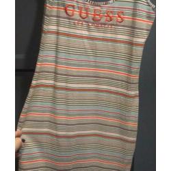 Strakke (korte) Guess jurk