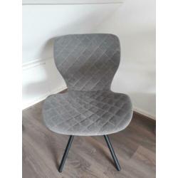 2 eetkamerstoelen stof grijs