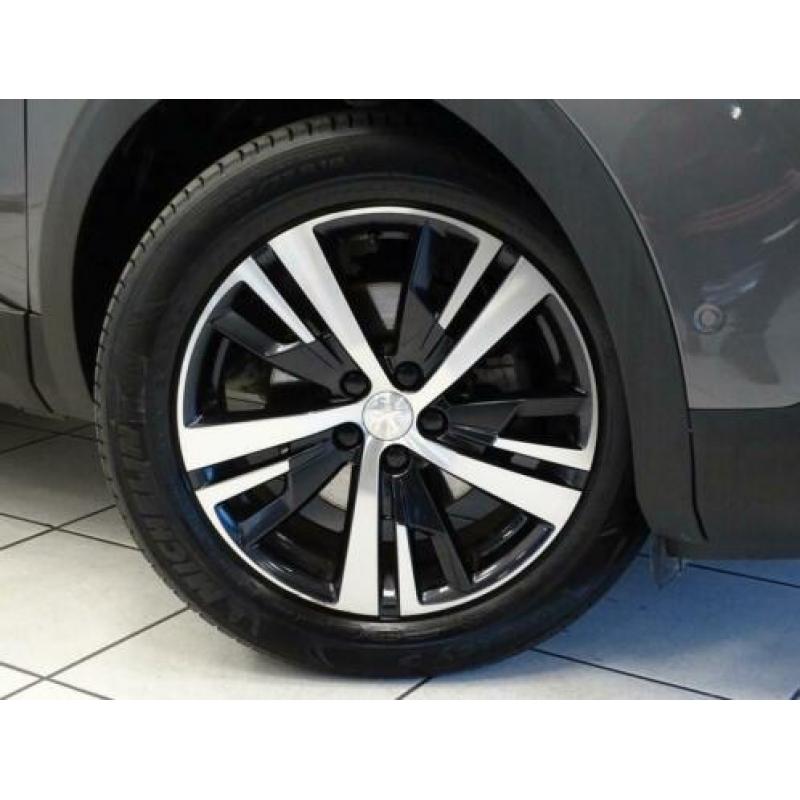 Peugeot 3008 1.2 PureTech GT Line LED Panorama Climate Cruis