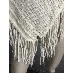 786 Nielsson beige poncho vest vestje trui Maat S/M=36/38/40