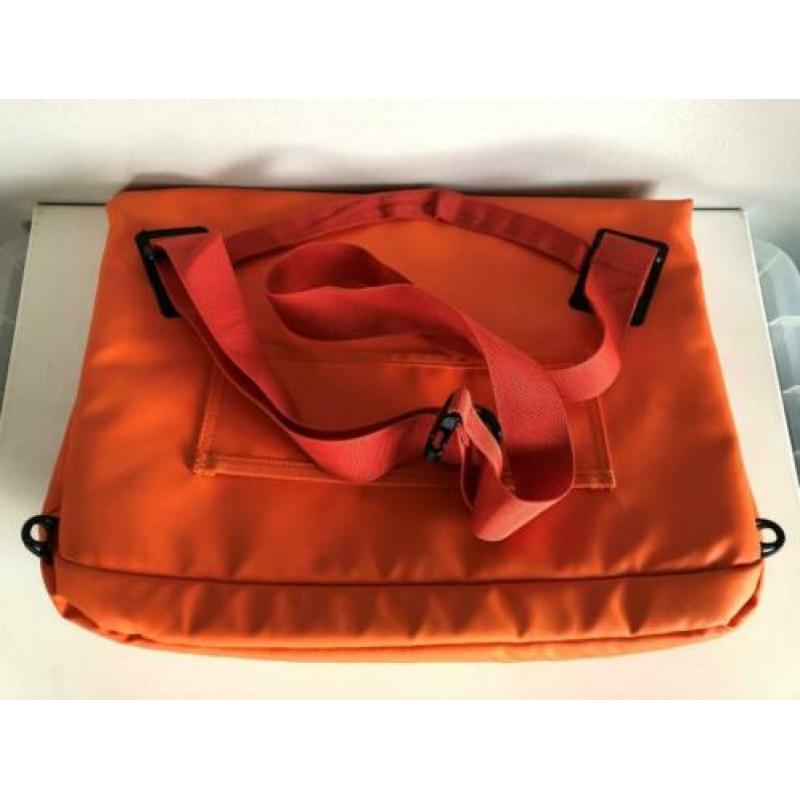 Nieuw: Helly Hansen schouder/ laptop/ kantoor/ school tas