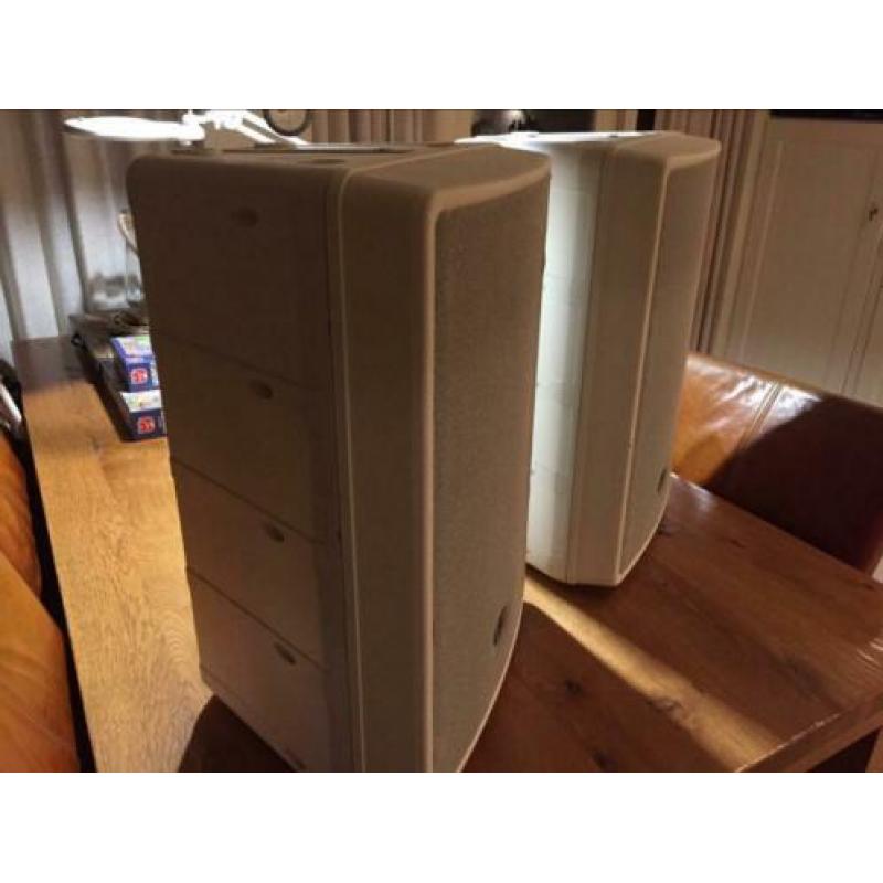 Dynacord D12 speakers