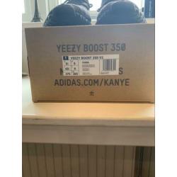 Yeezy boost 350 v2 black maat 43 1/3