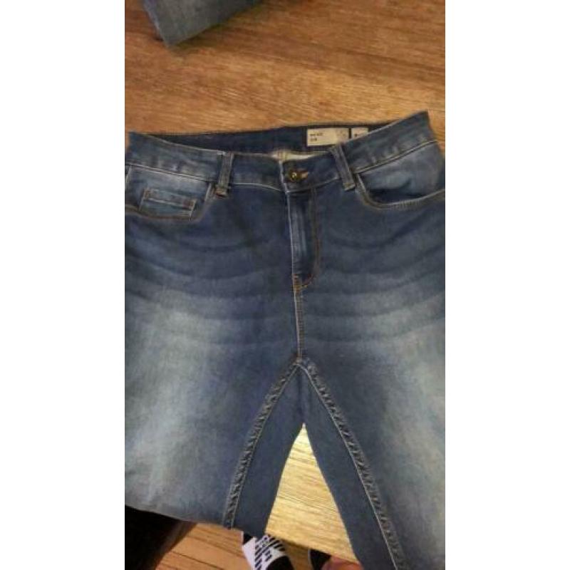 Vero moda m/32 shape up