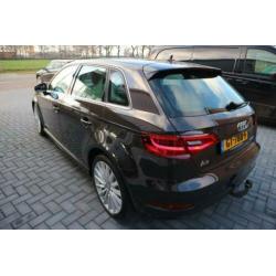 Audi A3 Sportback 1.4 e-tron Ambition Pro Line plus € 17.6
