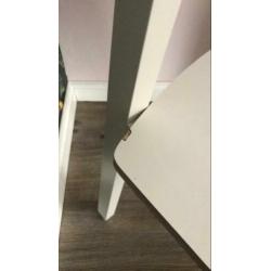 Ikea eetkamer stoelen (2 stuks) wit scandinavisch design