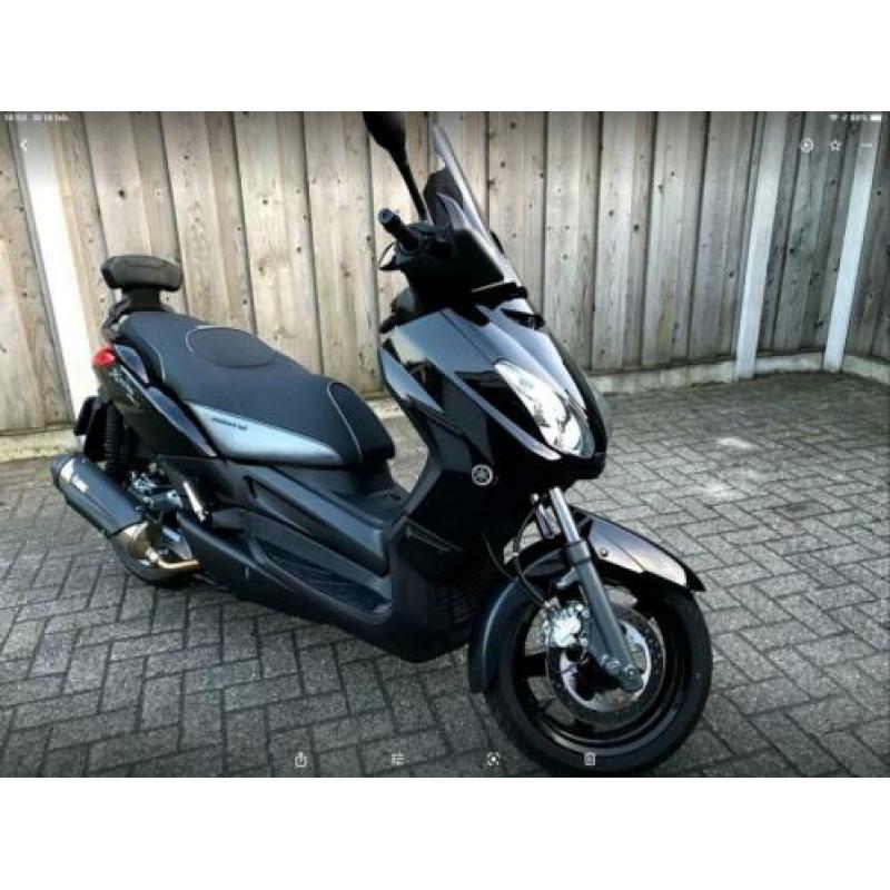 Yamaha x max 250! PackerdBell. 5000 km. 2013. NIEUWSTAAT!!
