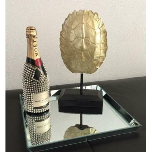 Schildpad schild op statief eric kuster style goudkleurig