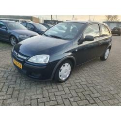 Opel Corsa 1.0-12V Rhythm