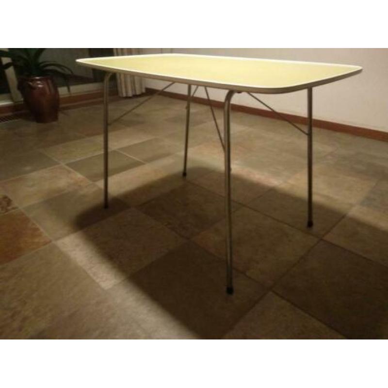 Inklapbare camping / party tafel