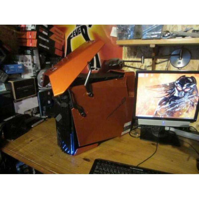 XxX Predator Game-PC Core-I7/16GB/2 x HD5850/128GB SSD/500GB