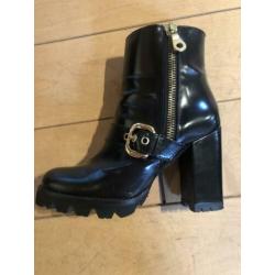 Mooie stoere boots enkel laarsjes van essentiel Antwerp 38
