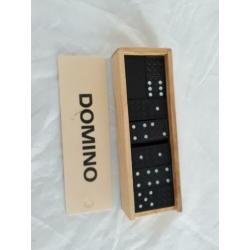 TE koop aangeboden mooi .domino spel doe gepast bod.