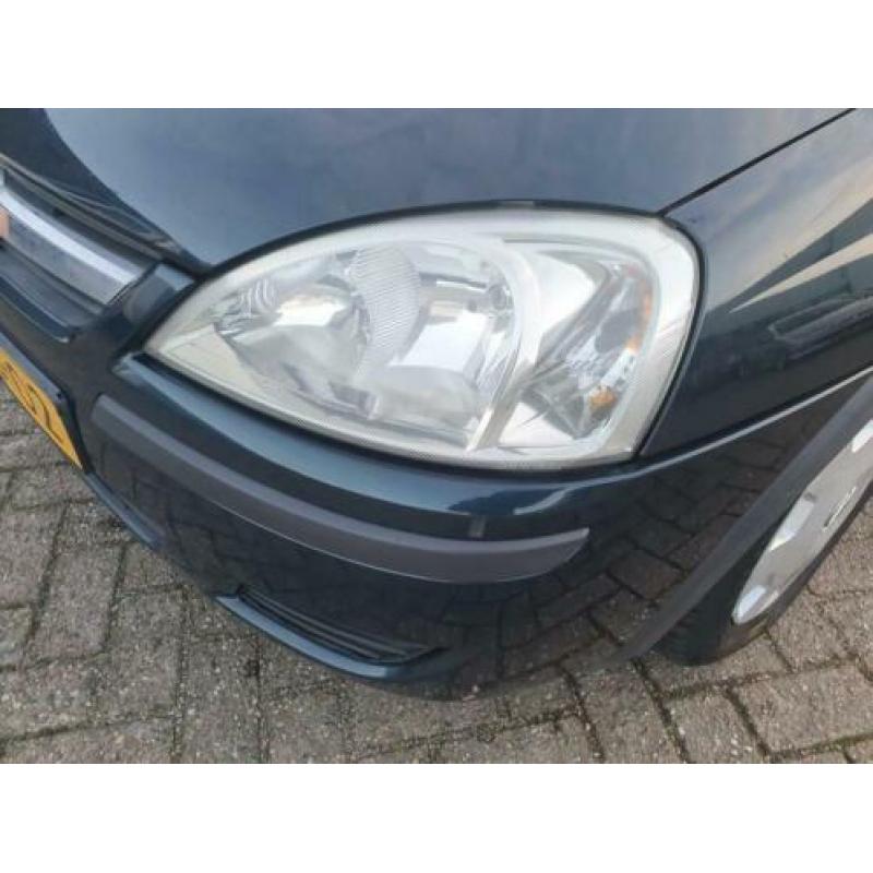 Opel Corsa 1.0-12V Rhythm