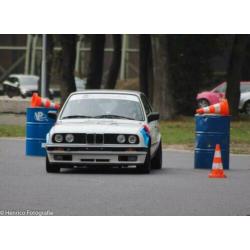 Bmw 320 rally auto