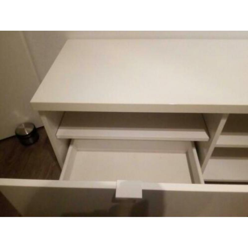 hoogglans tv-meubel